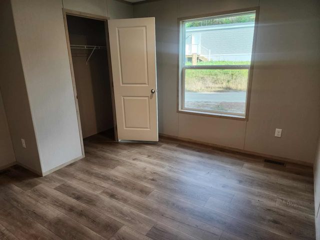 34 Overlook Lane, Coventry, VT 05855