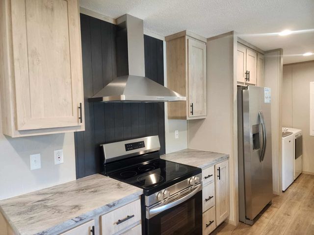 34 Overlook Lane, Coventry, VT 05855