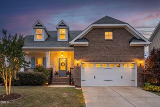 1813 Knights Crest Way, Wake Forest, NC 27587