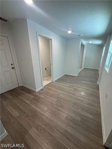 12154 Americus LN, Naples, FL 34113