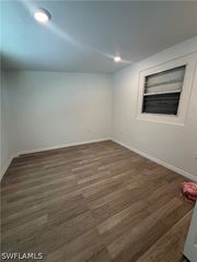 12154 Americus LN, Naples, FL 34113