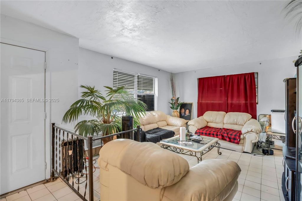 2240 Dr Martin Luther King Jr Boulevard, Pompano Beach, FL 33069
