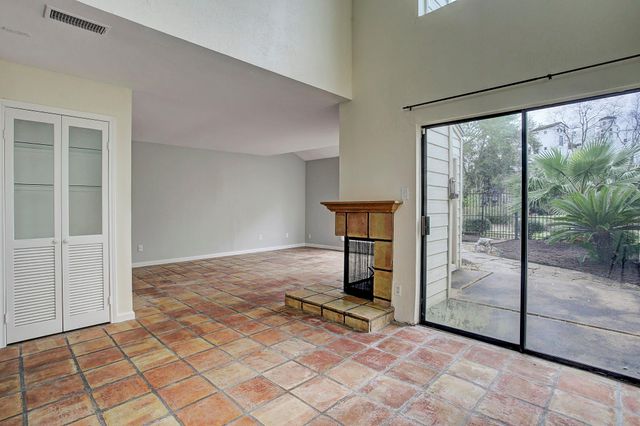 217 Roy Street 2, Houston, TX 77007