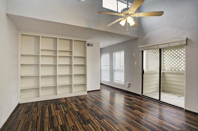 217 Roy Street 2, Houston, TX 77007