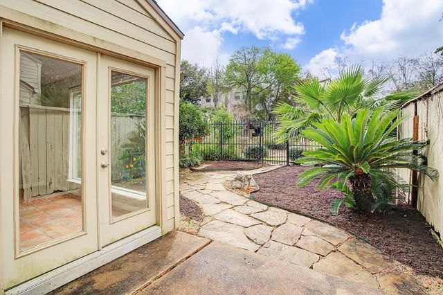 217 Roy Street 2, Houston, TX 77007