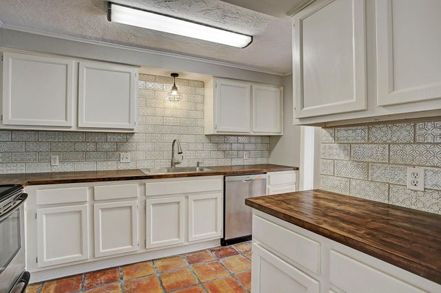 217 Roy Street 2, Houston, TX 77007