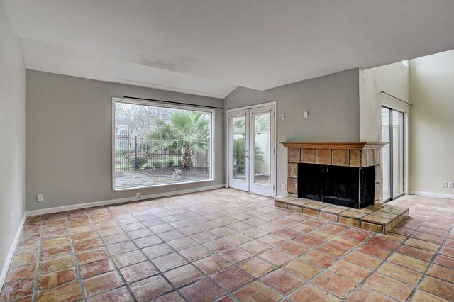 217 Roy Street 2, Houston, TX 77007