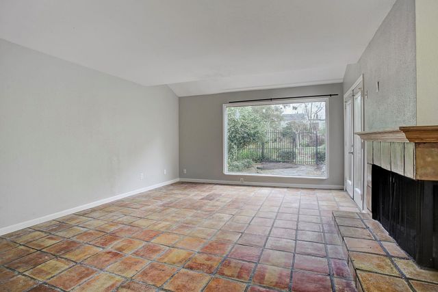 217 Roy Street 2, Houston, TX 77007