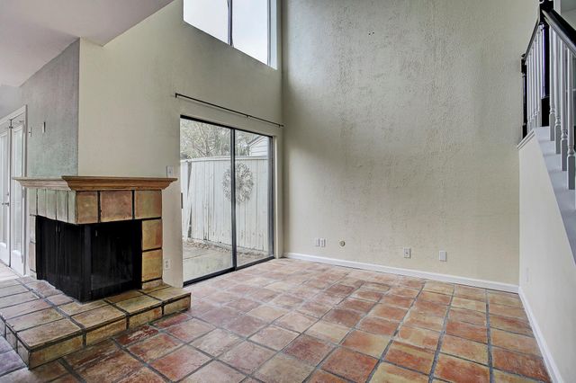 217 Roy Street 2, Houston, TX 77007