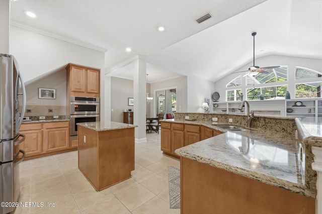 376 N LOMBARDY Loop, St. Johns, FL 32259