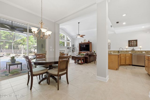 376 N LOMBARDY Loop, St. Johns, FL 32259