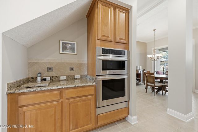 376 N LOMBARDY Loop, St. Johns, FL 32259