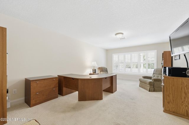 376 N LOMBARDY Loop, St. Johns, FL 32259