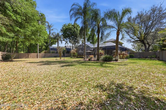 376 N LOMBARDY Loop, St. Johns, FL 32259