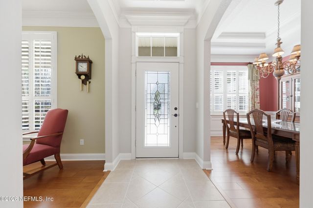 376 N LOMBARDY Loop, St. Johns, FL 32259