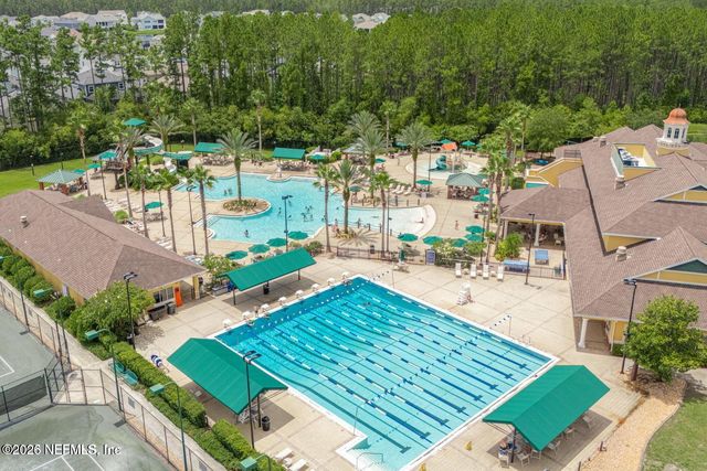 376 N LOMBARDY Loop, St. Johns, FL 32259