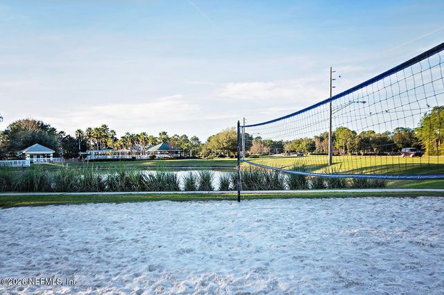 376 N LOMBARDY Loop, St. Johns, FL 32259