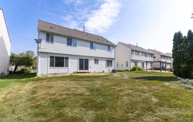 2314 Cedar Knoll Drive, Troy, MI 48083