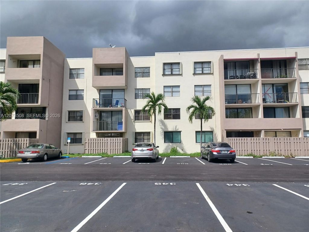 8004 SW 149th Avenue C110, Miami, FL 33193