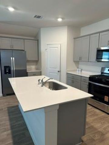261 YELLOWSTONE DR, Kyle, TX 78640