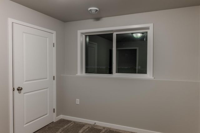 3246 36th Avenue S, Moorhead, MN 56560