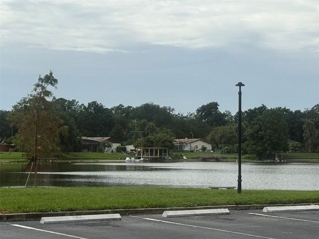 926 LAKE DESTINY ROAD F, Altamonte Springs, FL 32714