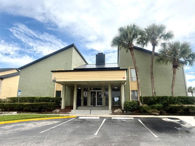 926 LAKE DESTINY ROAD F, Altamonte Springs, FL 32714