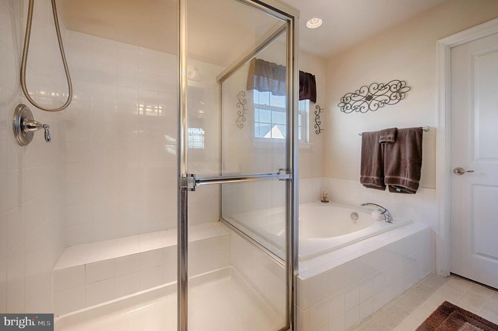 Image 27 of property listing at 2010 ROCK GLENN BLVD, Havre De Grace, MD 21078