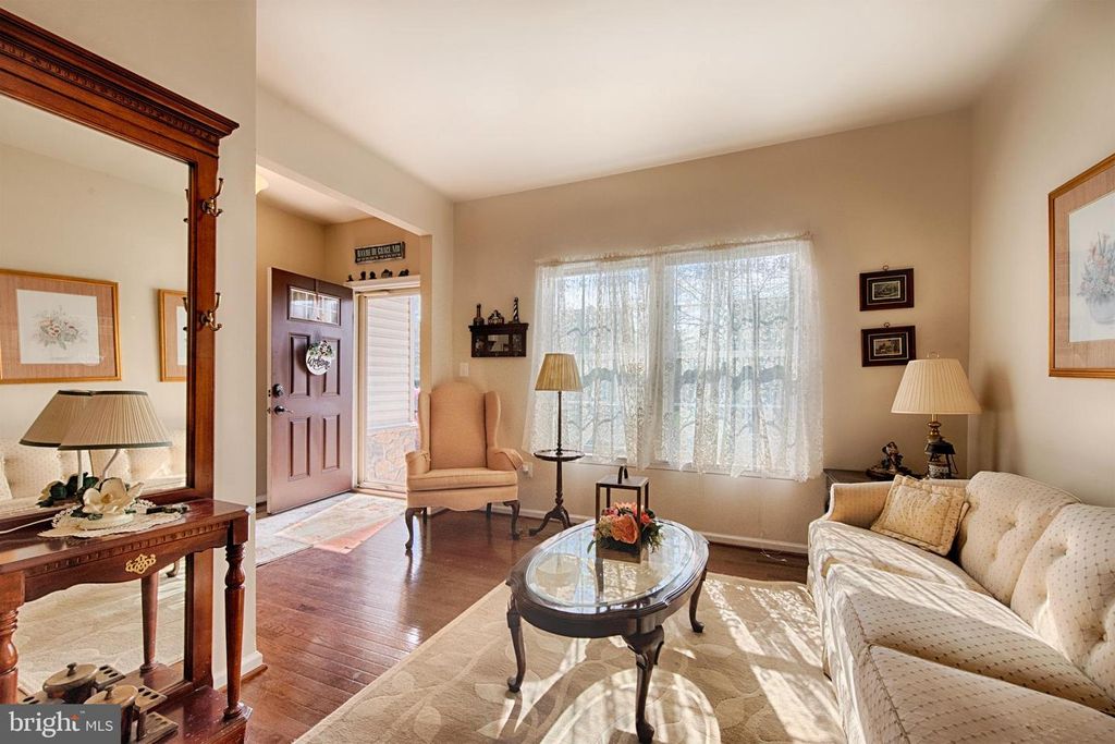 Image 5 of property listing at 2010 ROCK GLENN BLVD, Havre De Grace, MD 21078