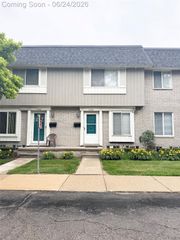 4386 15 Mile Road 64, Sterling Heights, MI 48310