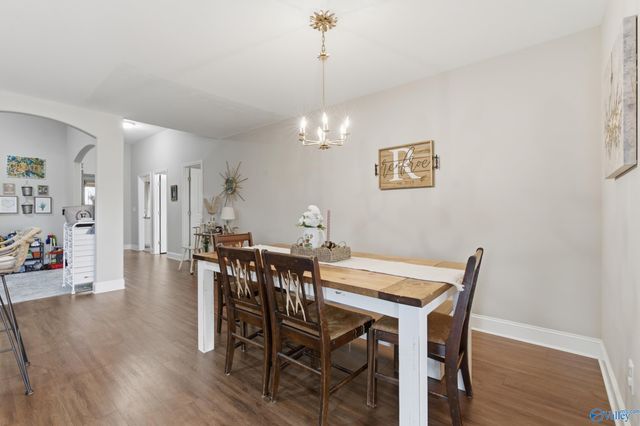 233 Olde Dogwood Trail, Priceville, AL 35603