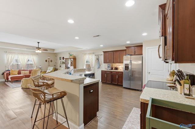 233 Olde Dogwood Trail, Priceville, AL 35603