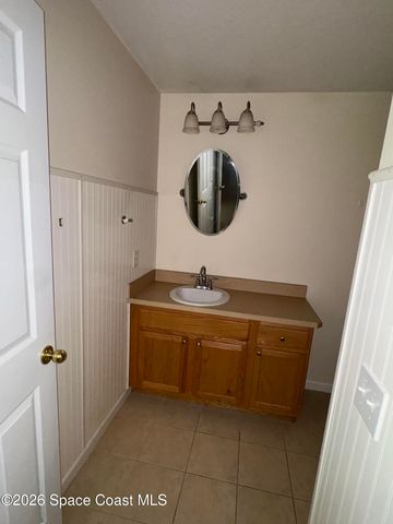 2570 Revolution Street 103, Melbourne, FL 32935