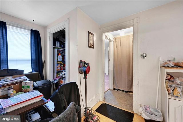 28 S ROBERTS AVE, New Holland, PA 17557