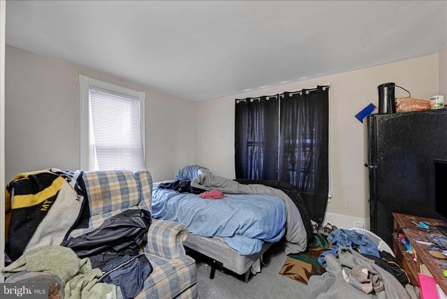 28 S ROBERTS AVE, New Holland, PA 17557