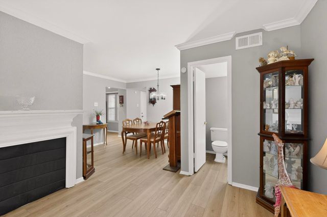 5300 Keller Springs Road 1048, Dallas, TX 75248