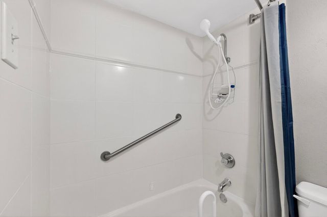 5300 Keller Springs Road 1048, Dallas, TX 75248