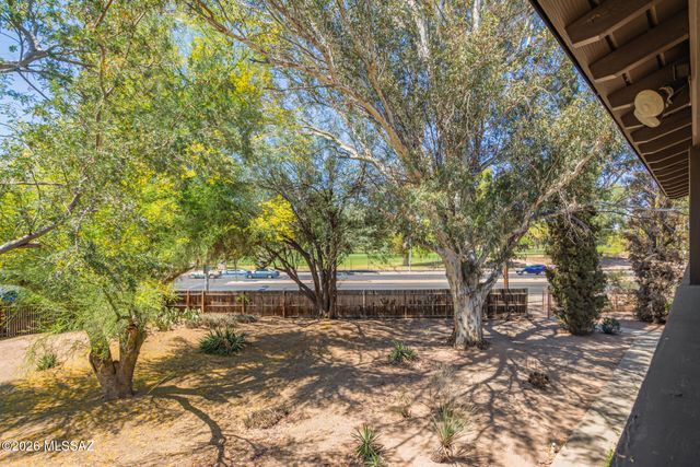 333 S Alvernon Way Apt 48, Tucson, AZ 85711