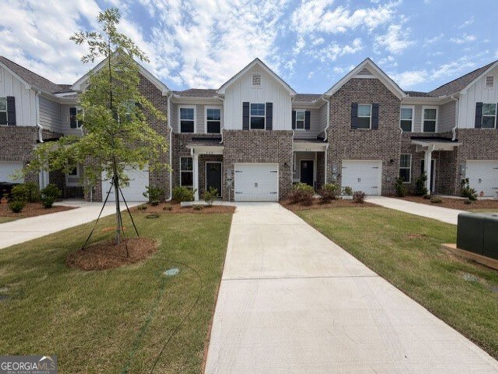 348 Navigator Lane, Mcdonough, GA 30253