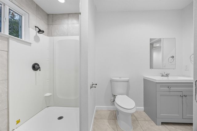 30519 Lake Circle Lane, Magnolia, TX 77354