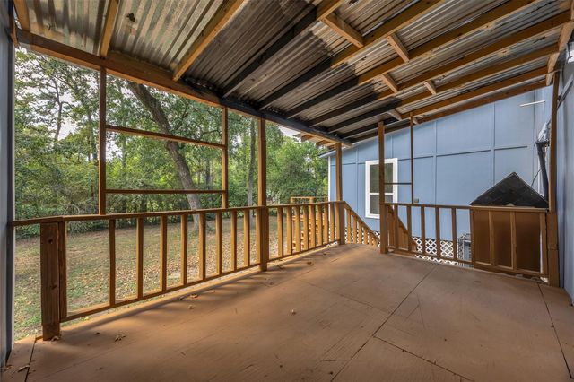 30519 Lake Circle Lane, Magnolia, TX 77354