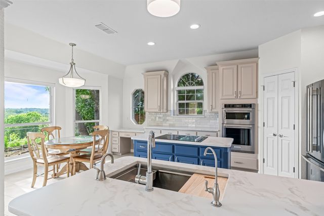 130 Bluff View, Aledo, TX 76008