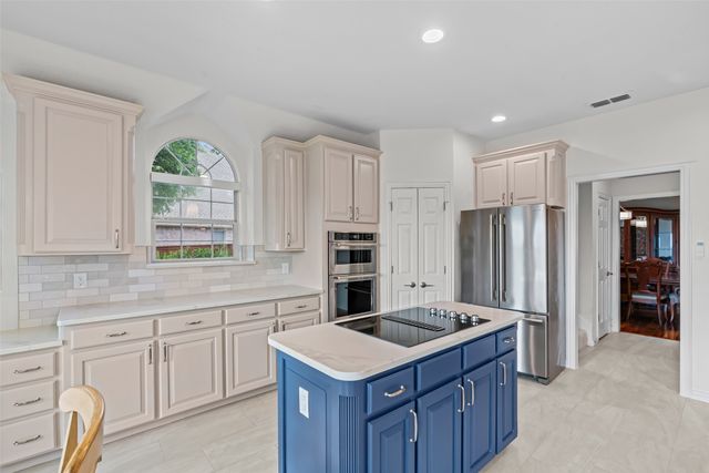 130 Bluff View, Aledo, TX 76008