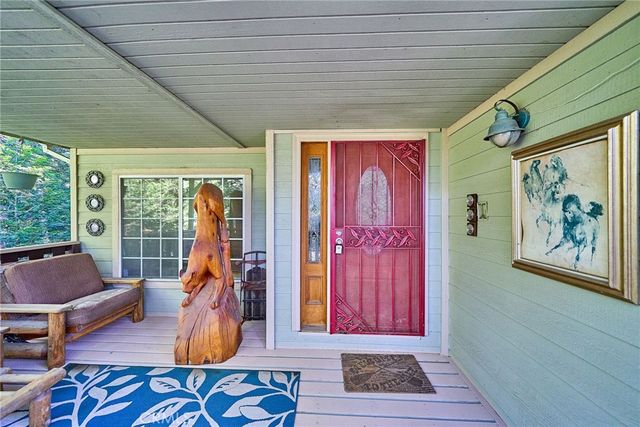 23891 Lakeview, Crestline, CA 92325