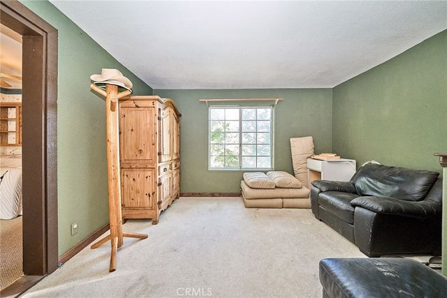 23891 Lakeview, Crestline, CA 92325