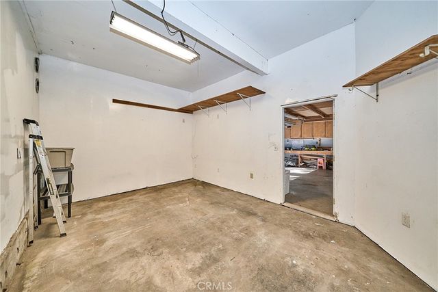 23891 Lakeview, Crestline, CA 92325
