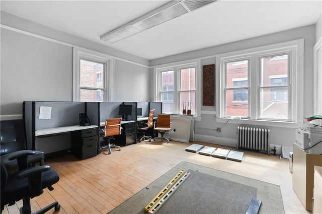 33 Summer Street, Pawtucket, RI 02860