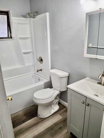 910 Wagner Place 1, Fort Pierce, FL 34982