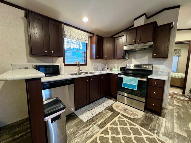 10 Skyline Drive, West Deer, PA 15084