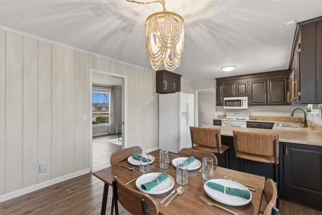 8310 Luree Ln, Hermitage, TN 37076